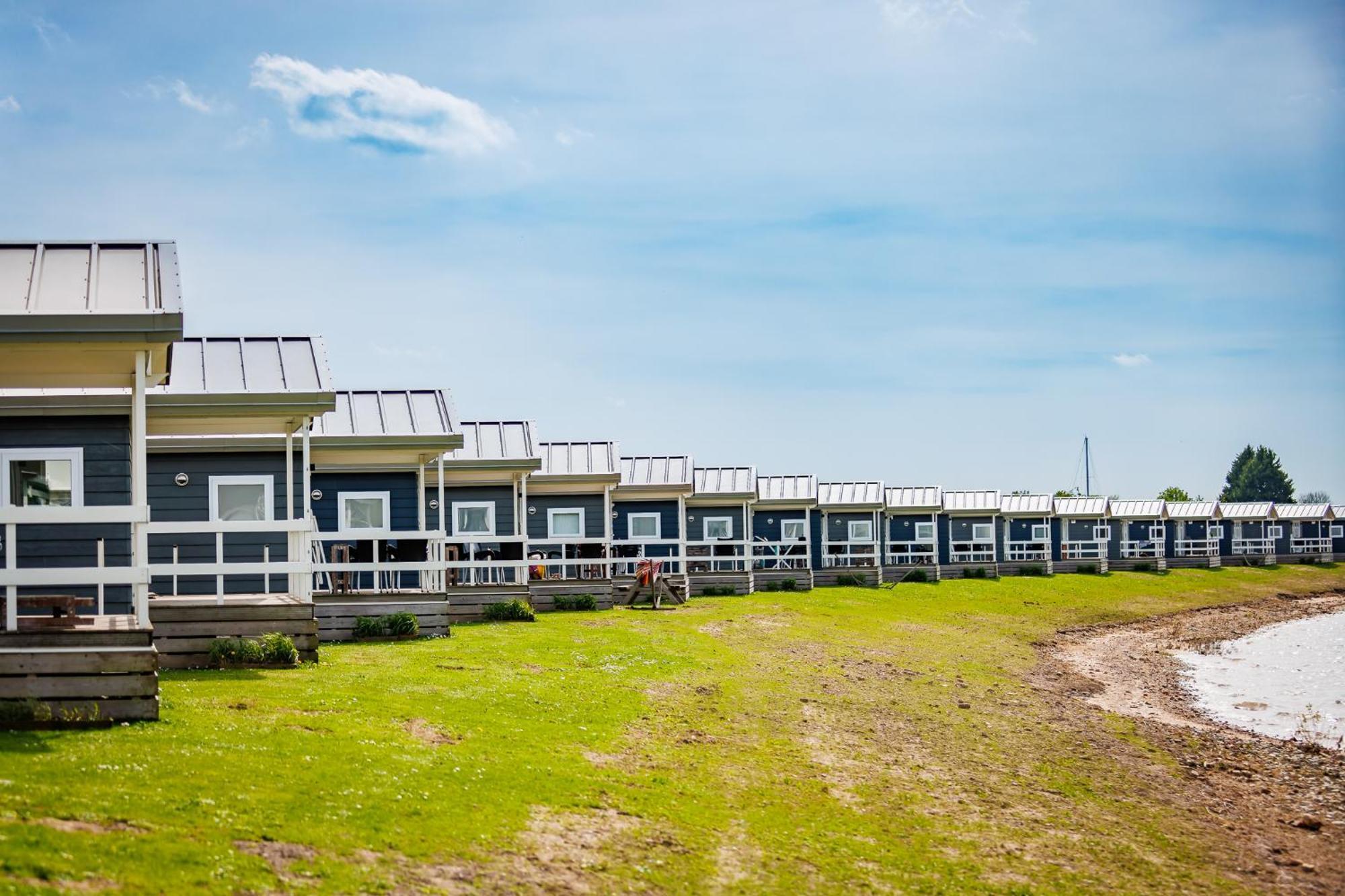 Vakantiepark Eiland Van Maurik 객실 사진