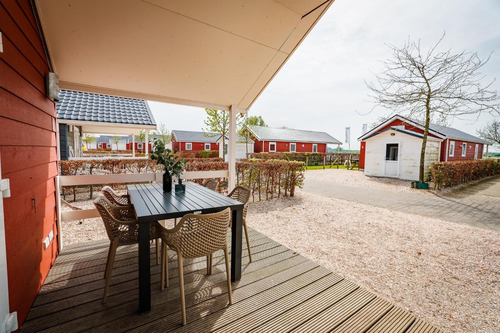 Vakantiepark Eiland Van Maurik 객실 사진